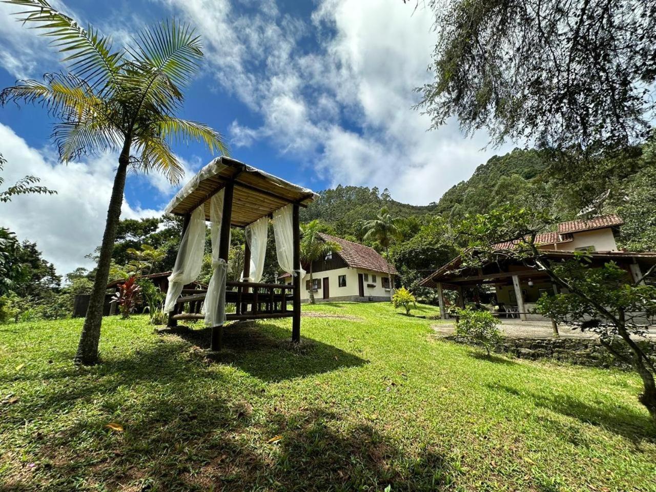 Holiday home Chale Chacara Caminho Do Vale Casa De Temporada
