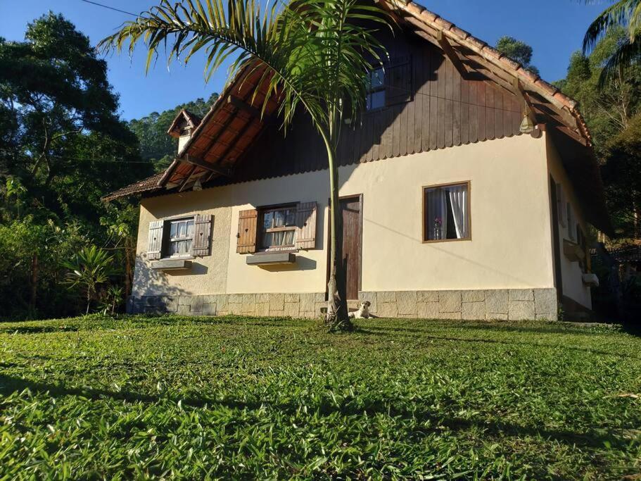 Chale Chacara Caminho Do Vale Casa De Temporada Сasa de vacaciones Nova Friburgo